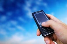 Абоненты «Билайна» и «Мегафона» могут оказать помощь пострадавшим от наводнения через SMS