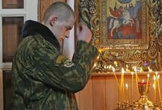 В Чечне открылись первые молельные комнаты для православных полицейских