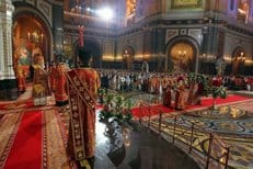 В пасхальные дни в храмы Москвы пришли более 600 тысяч человек