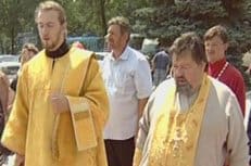 Священники в Крымске продолжают нести свое служение