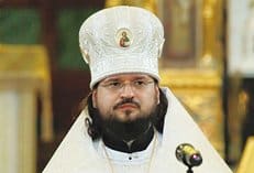 Епископ Якутский Роман совершил панихиду по жертвам авиакатастрофы