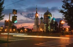 Почему храмы закрыты вечером?