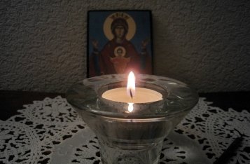 Можно ли дома молиться на русском языке?